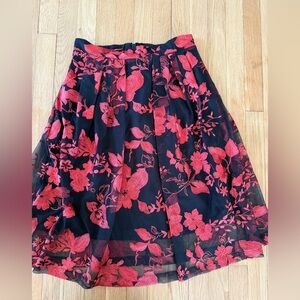 Eva Mendes Black Red Floral Embroidered Mesh Skirt Size 8 Women’s